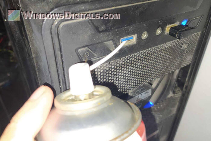 Cleaning USB port