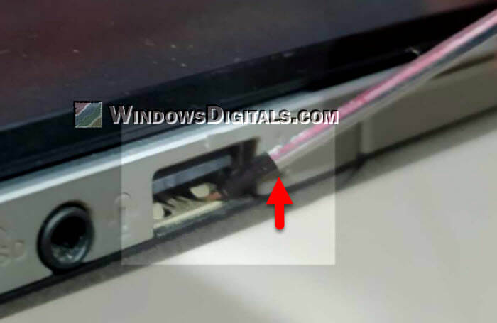How to tighten a loose USB port