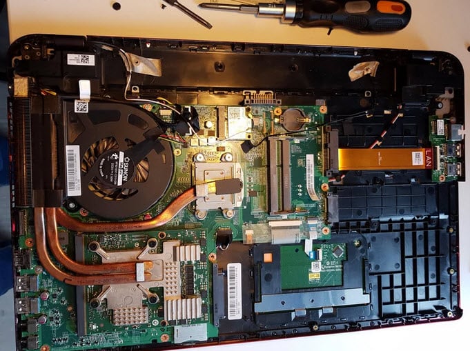 Laptop Motherboard Battery Malfunction