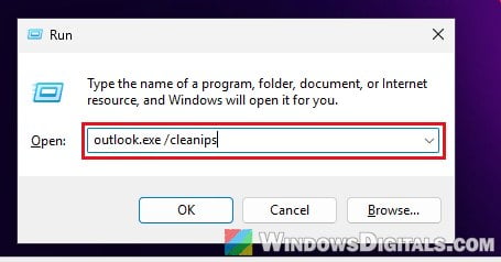 Run Outlook cleanips switch Windows 11